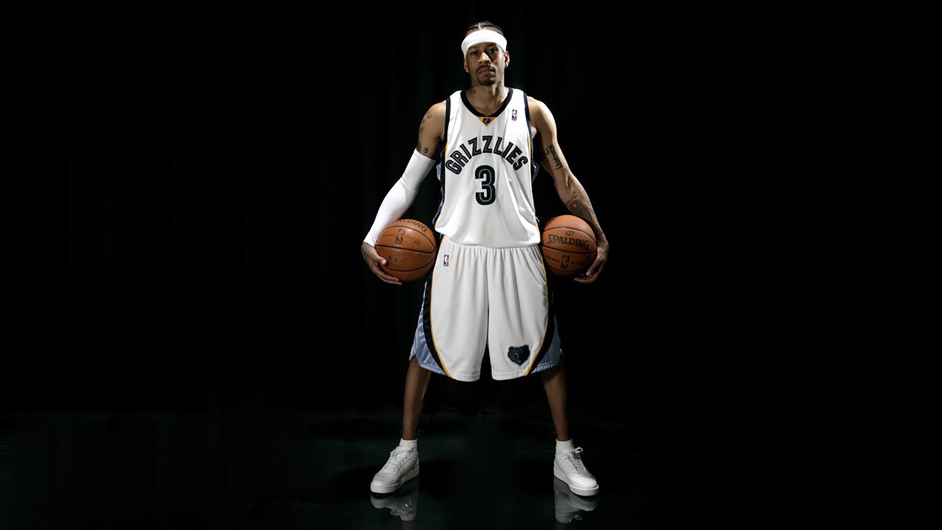 亚历克斯·格林伍德的防守表现不断升级，成为袋鼠队关键球员，格林伍德受伤